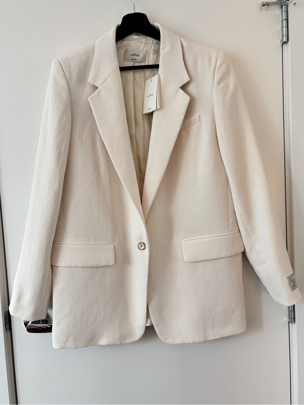 BNWT ARITZIA Wilfred Cream Single-Button Blazer